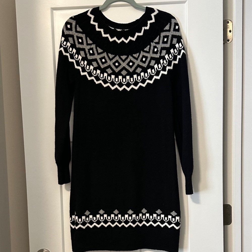 LOFT Black and White Long Sleeve Dress